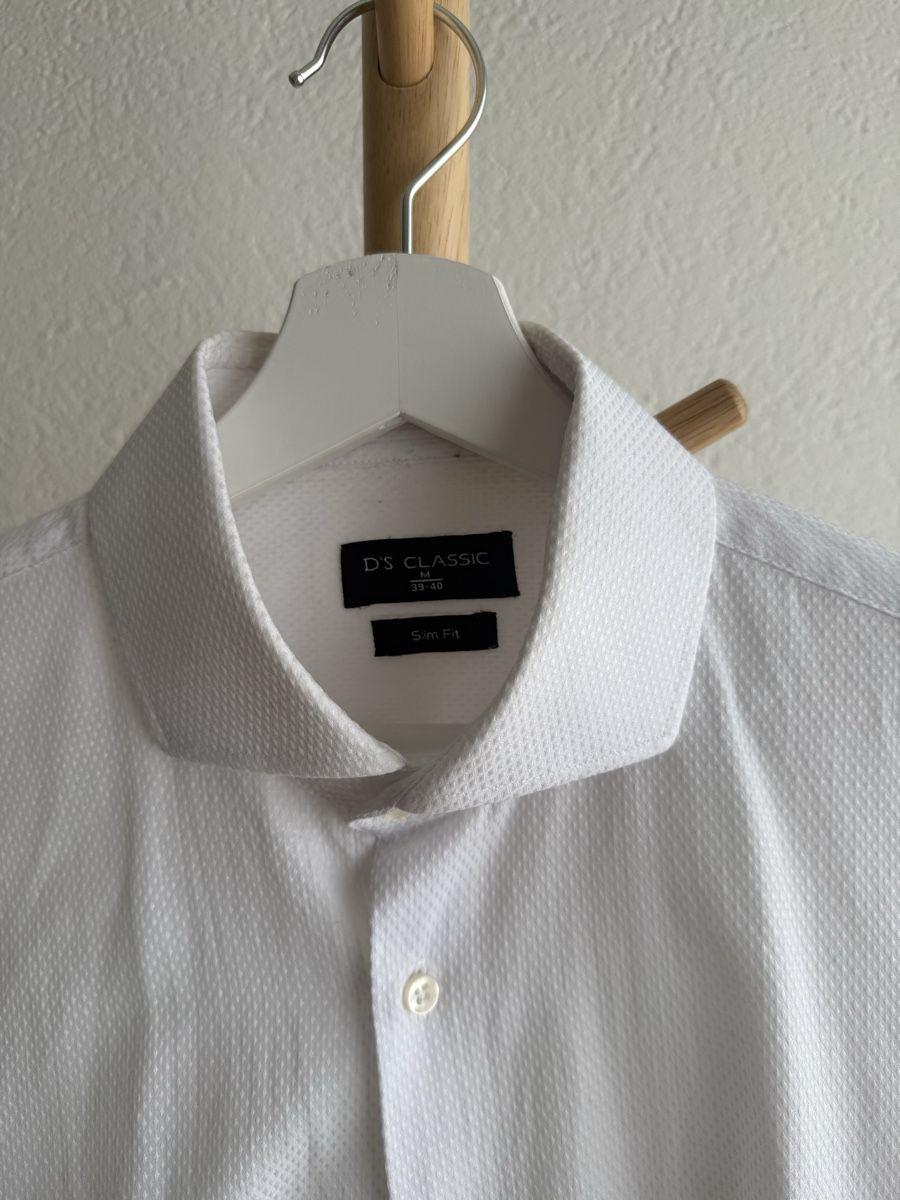 Camicie: Weiss Hemd Slim Fit DS CLASSIC Grösse M – Usato da Cham venduto da CBirinci 1