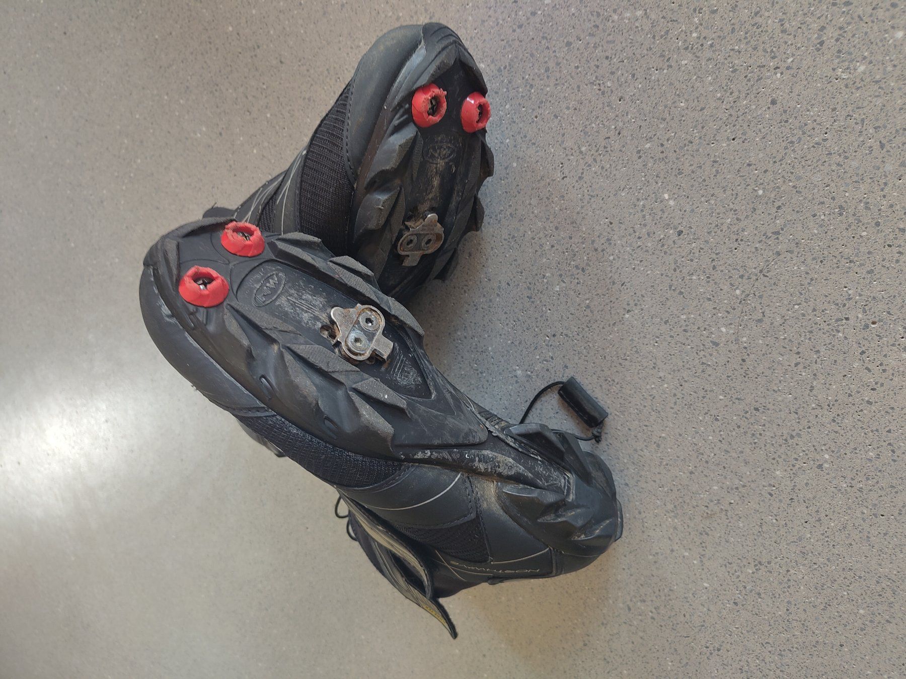 Northwave Scarpe da uomo: NorthWave MTB- Winterschuh GoreTex Gr.43 – Usato da Versam venduto da ntob 1