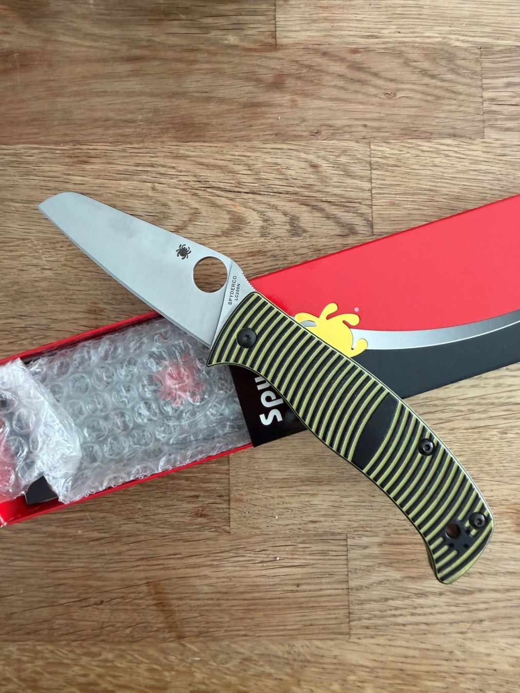 Spyderco Accessori: Spyderco Caribbean Pin - C217GPSF – Nuovo e nell'imballaggio originale da Villars-sur-Glane venduto da Dam0