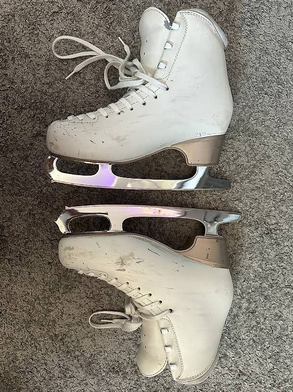 Pattini da ghiaccio: Patins Edea taille 265 – Usato da Confignon venduto da ver_lx6d 1