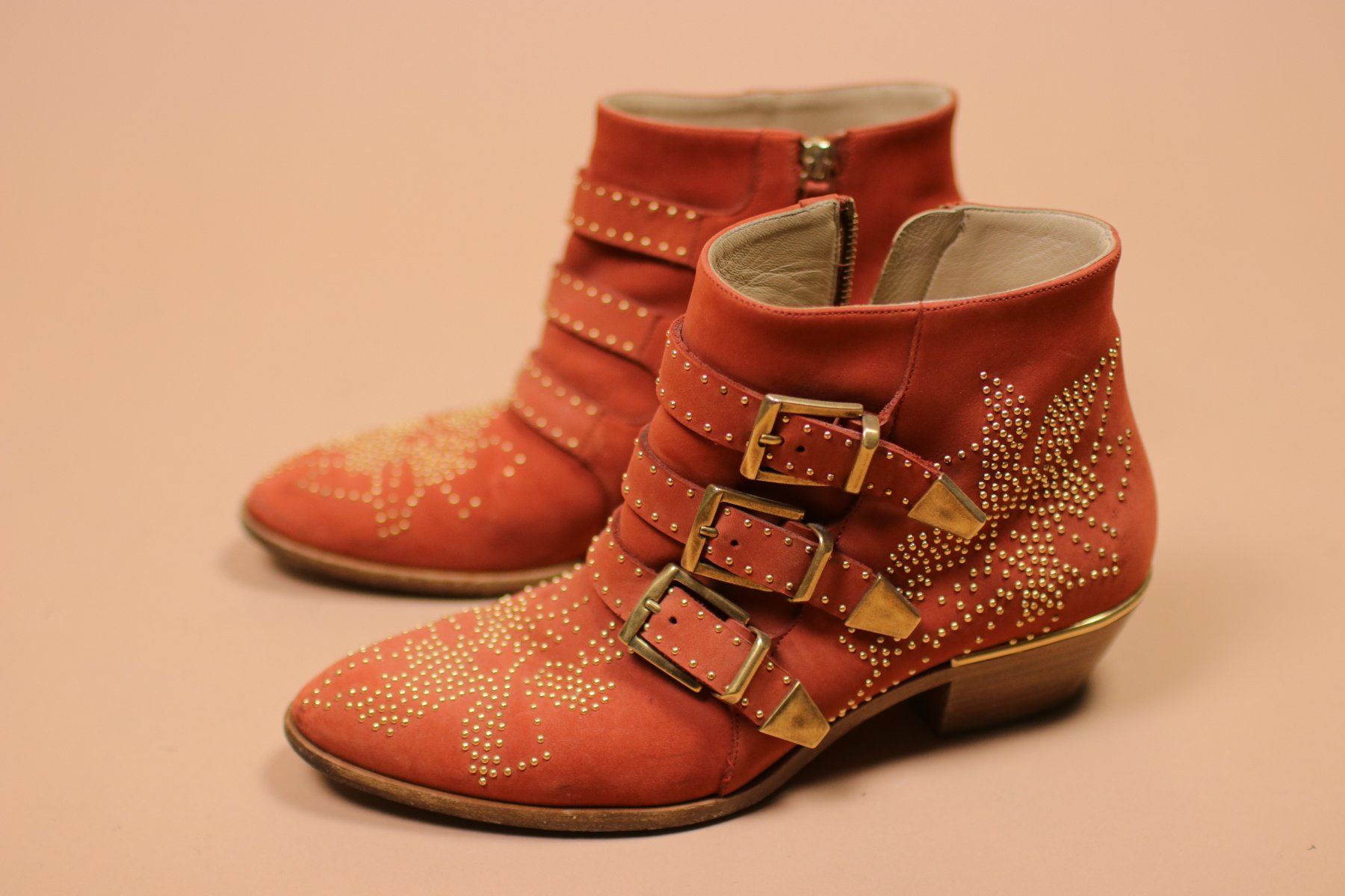 Chloé Scarpe da donna: Chloe Suzanna Boots - Size 38.5 – Usato da Hombrechtikon venduto da BAZ-Vintage 2