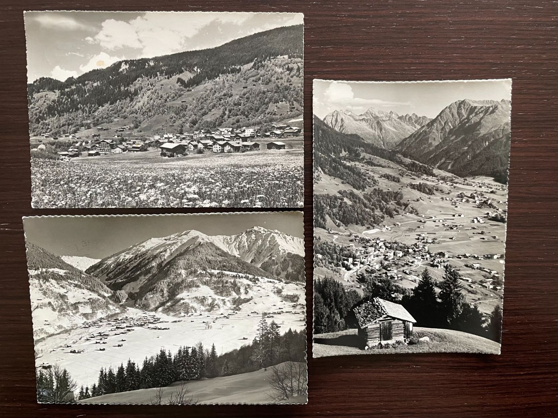 Cartoline postali: KLOSTERS - DORF / - DÖRFLI, 11 Ansichtskarten – Usato da Wald ZH venduto da TLILEF 5