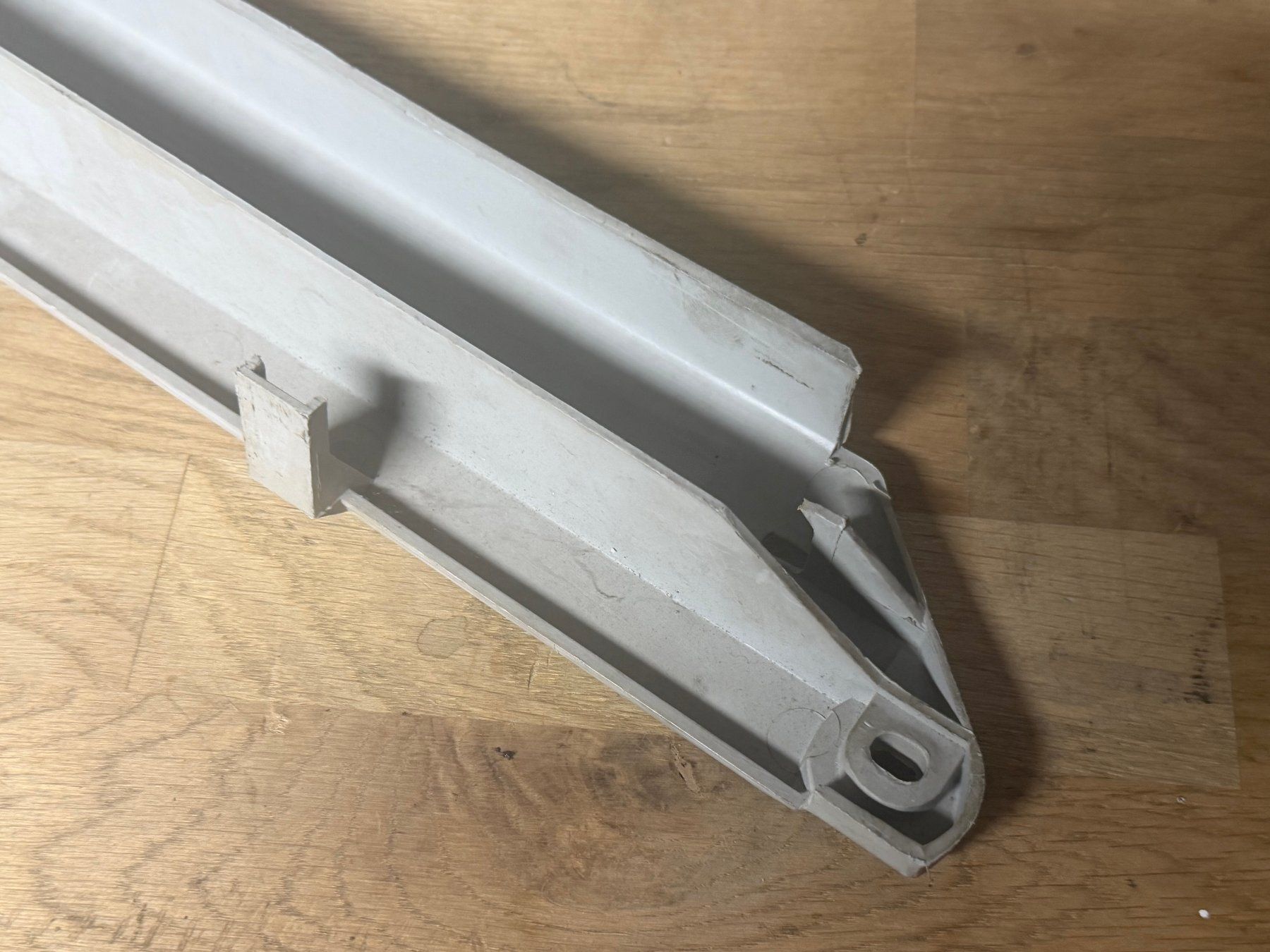 Mofa-Ersatzteile: Seitenschutz rechts Puch Maxi grau original NOS – Neu (gemäss Beschreibung) aus Bolken von si.x.las 2