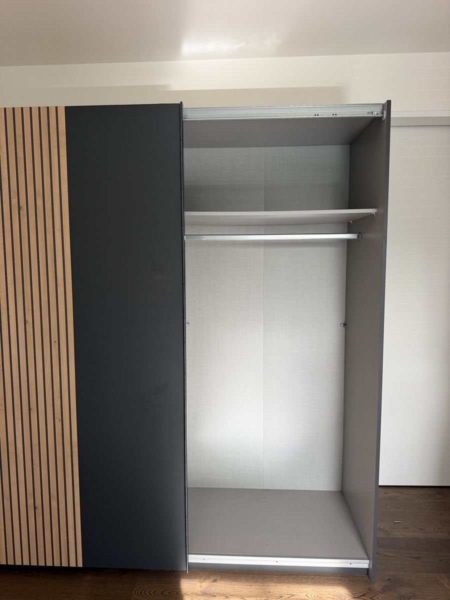 Armadi: Moderner Kleiderschrank – Usato da Winkel venduto da my19 3