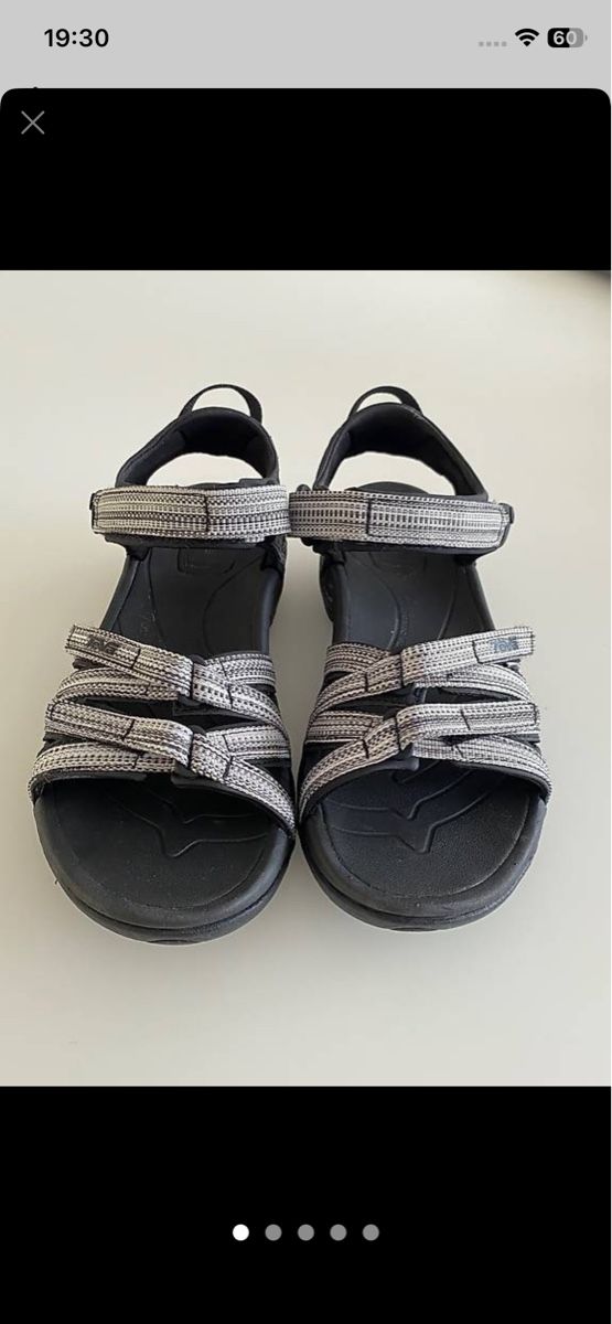 Teva Chaussures femmes: TEVA MODEL TIRRA 37.5 – D'occasion à Lenzburg par erv_v7lr