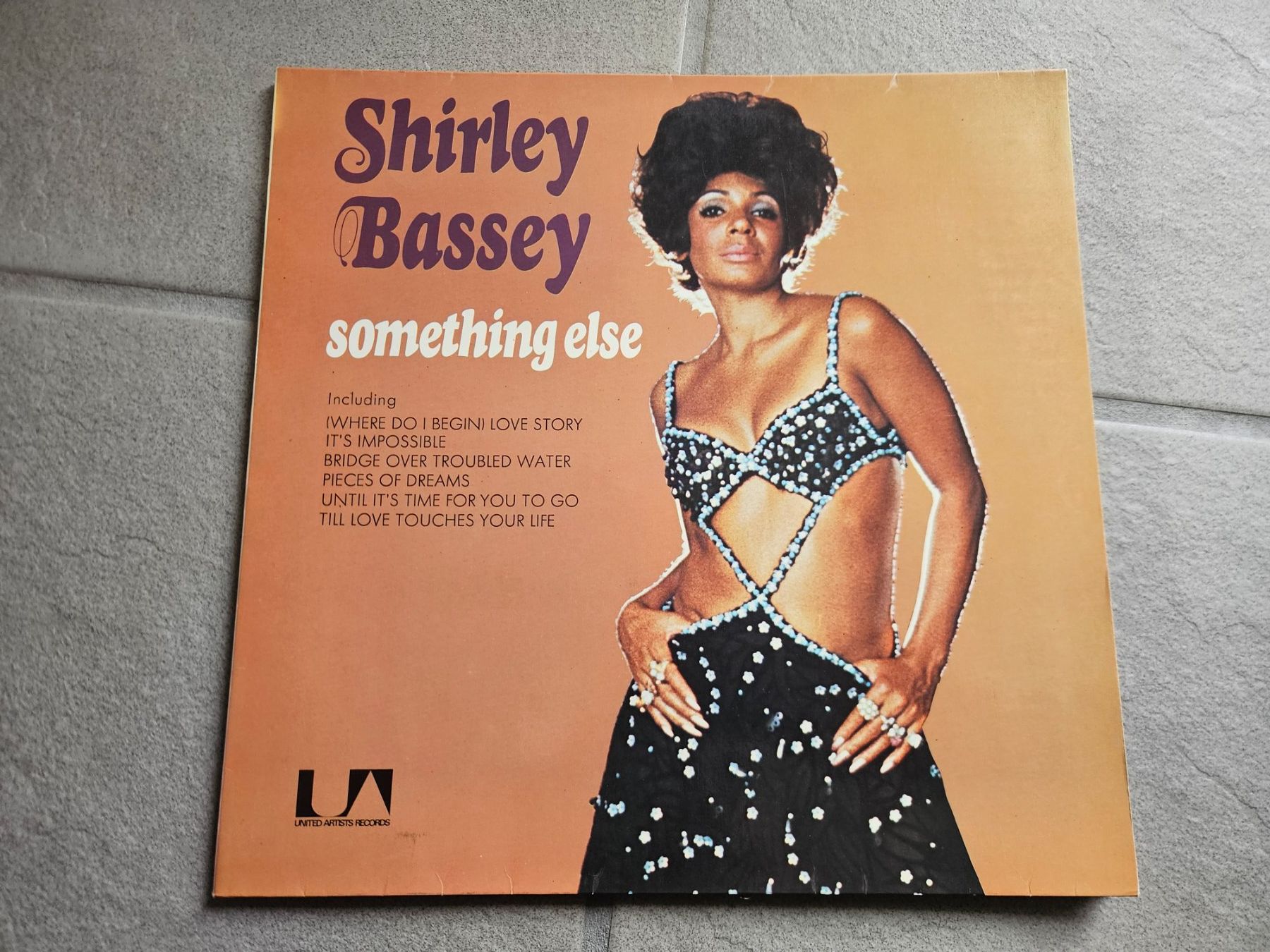 Dischi in vinile: Shirley Bassey Schallplatte "Something Else" – Usato da Volketswil venduto da Lokitier
