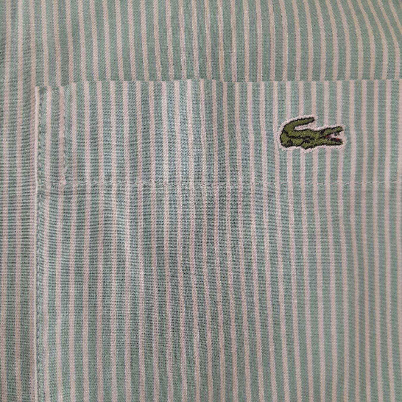 Lacoste Chemises: Chemise Lacoste rayée, taille 40 - Élégante – D'occasion à Renens VD par ser_j2fn 1