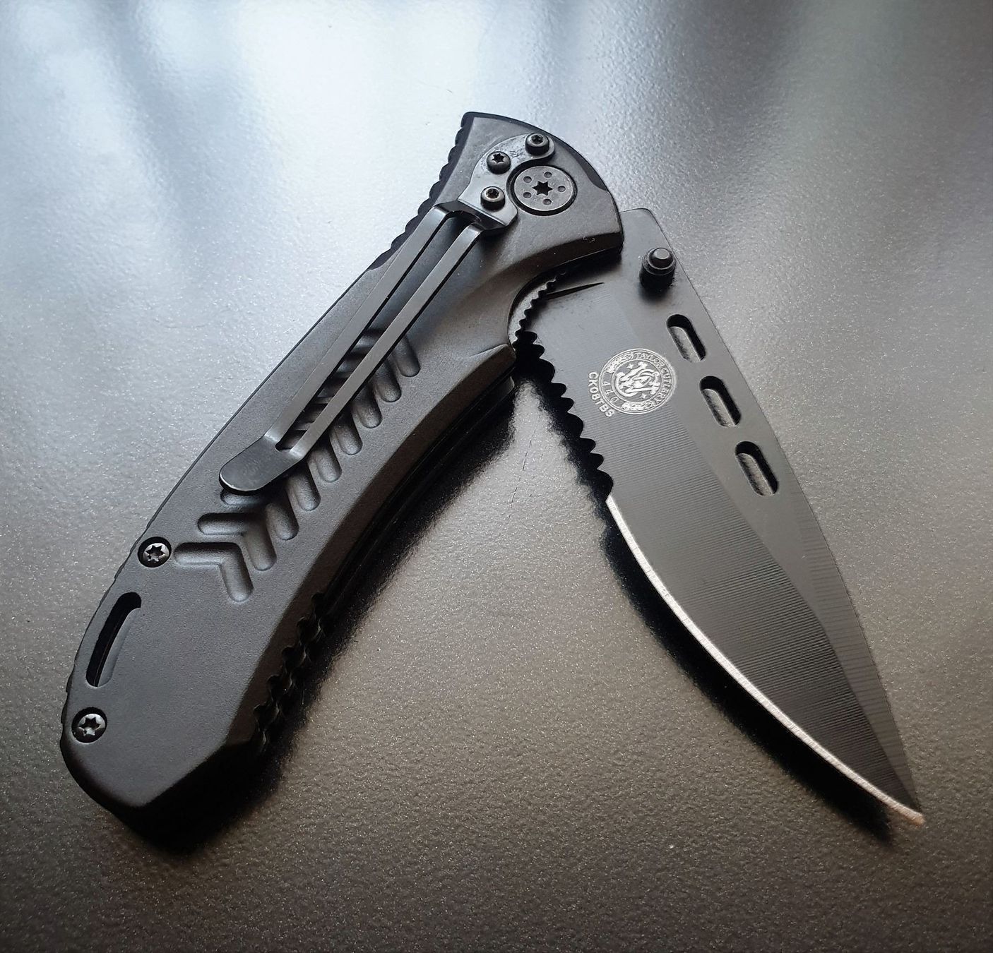Ausrüstung & Ersatzteile: Taschenmesser Smith&Wesson Extreme Ops – Neu und originalverpackt aus Oberbuchsiten von Level-4 3