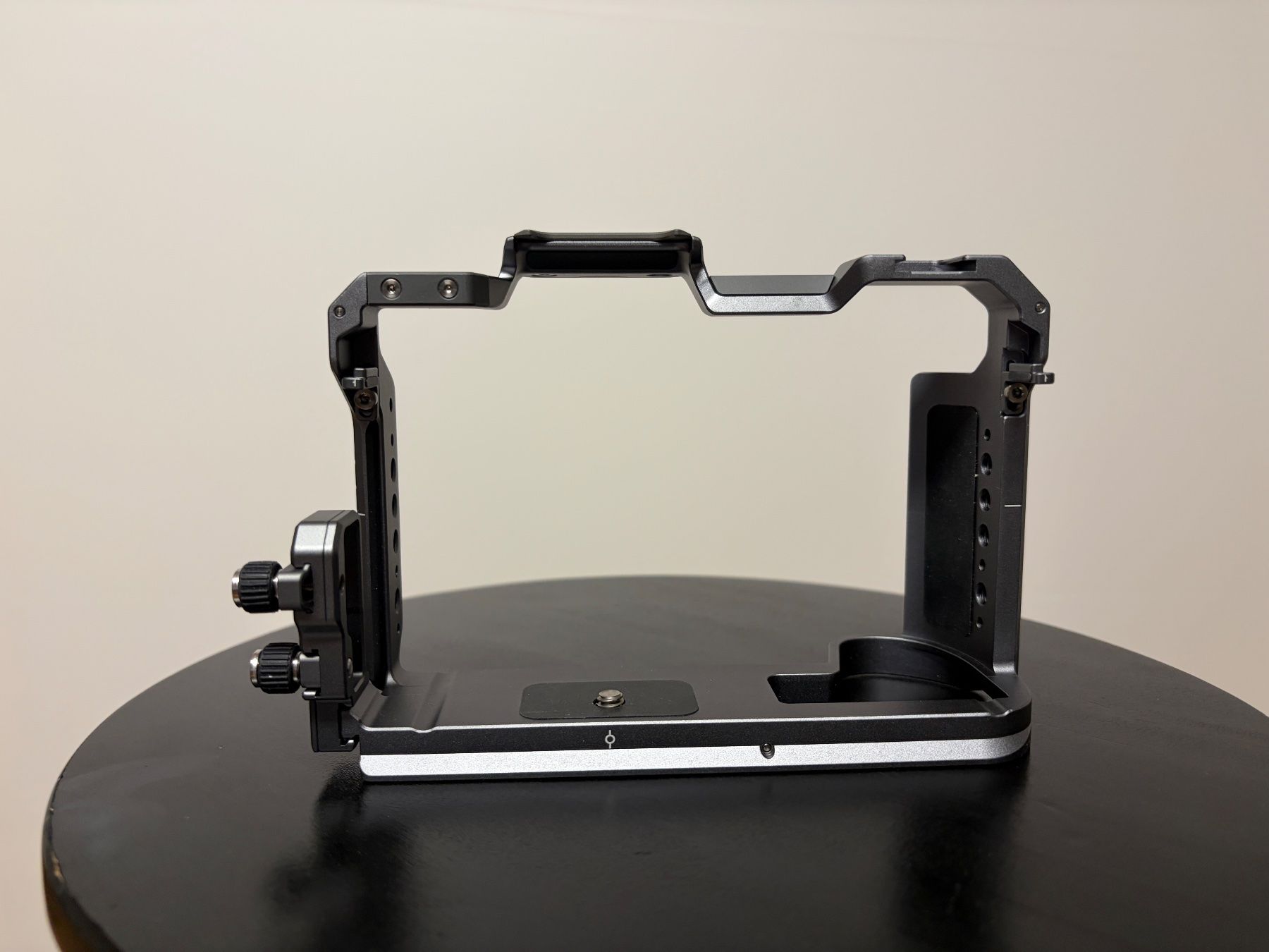Smallrig Altri Accessori: SmallRig Kamera-Cage 4162 - Leica – Usato da Knonau venduto da Digisteff 1