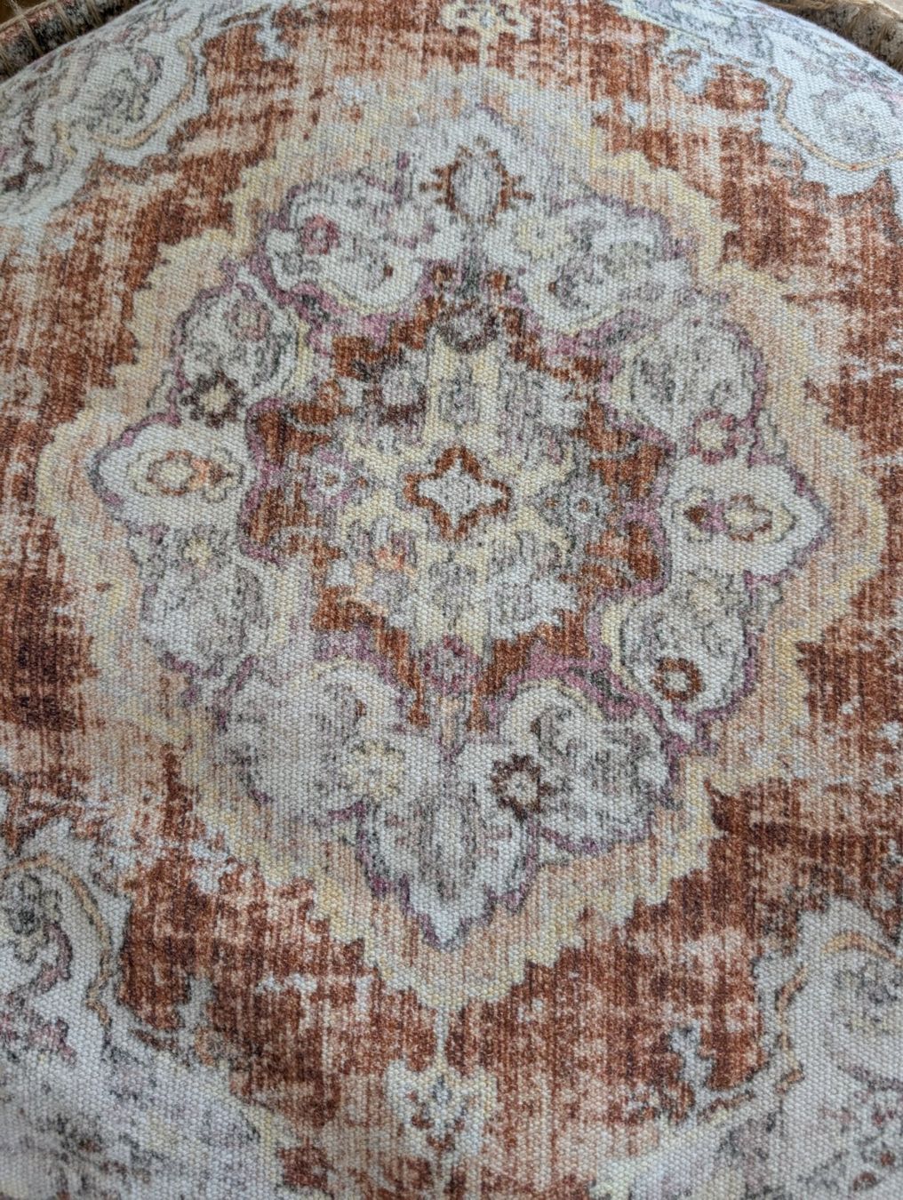 Tabourets: Fusshocker Puff rund – D'occasion à Adliswil par sbg29 4