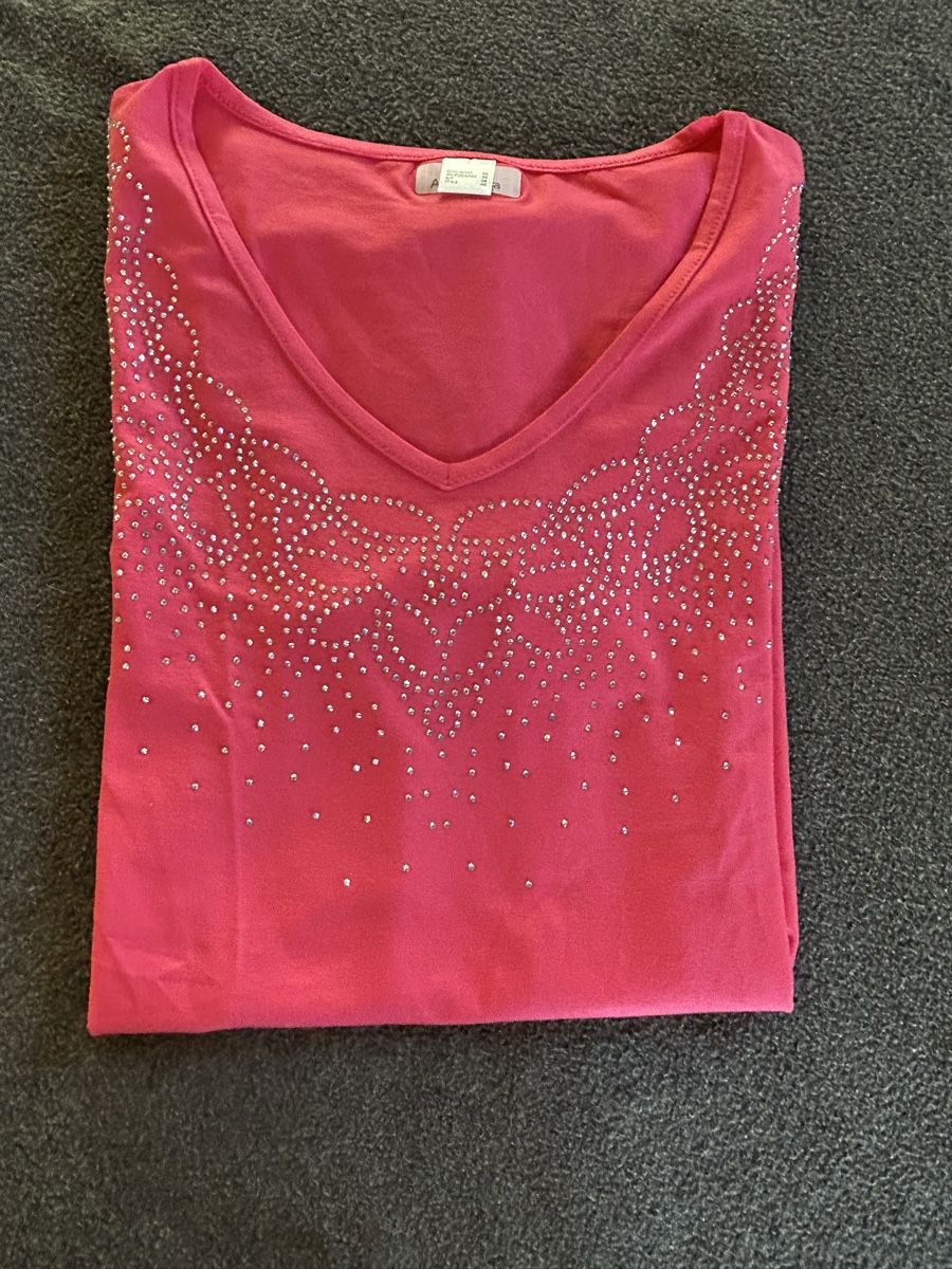 T-shirt: T-Shirt Grösse 36 – Usato da Lengnau AG venduto da Mefari