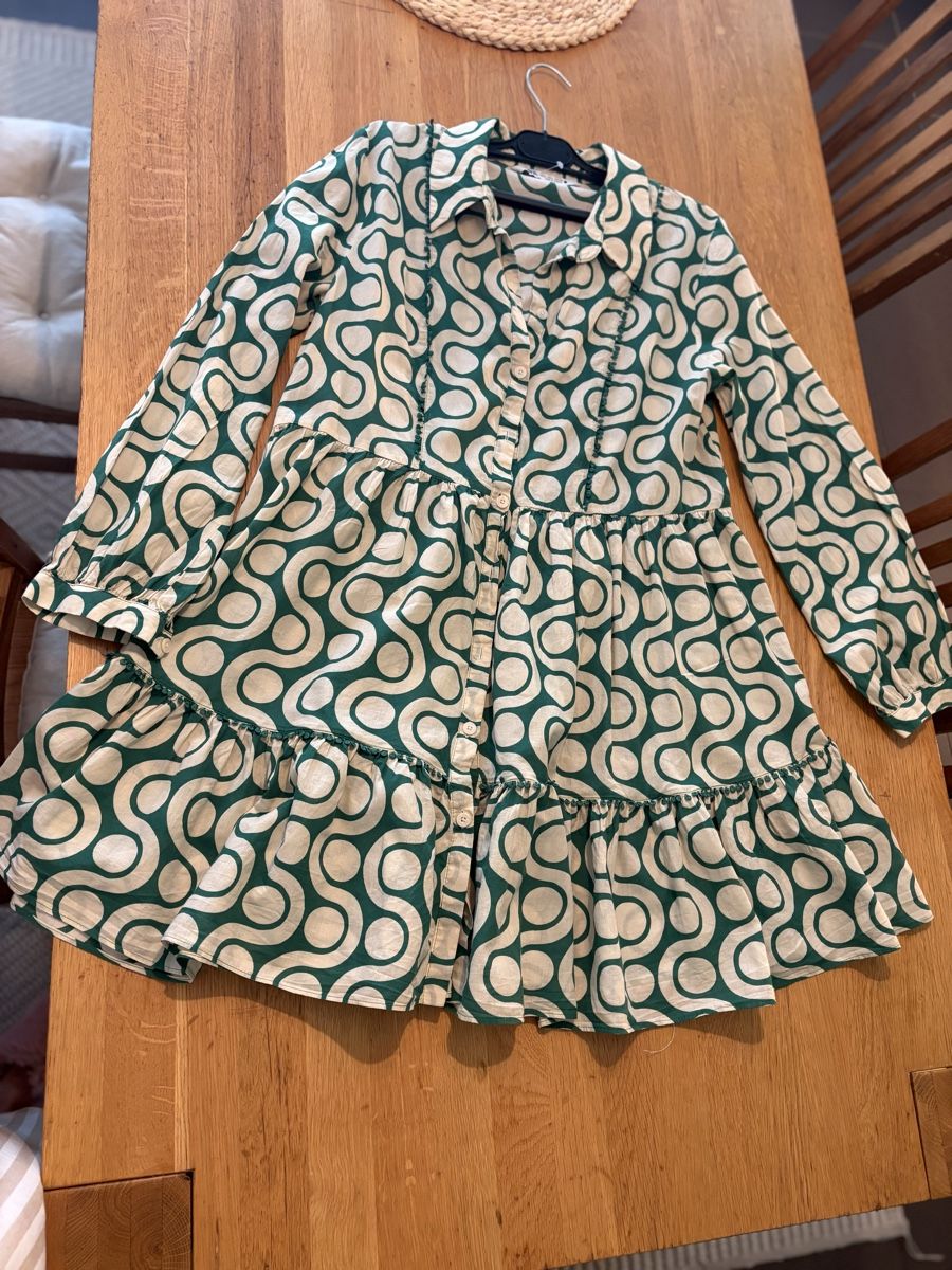 Zara Vestiti: Zara robe – Usato da Attalens venduto da Skorpionica