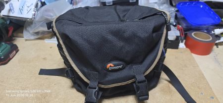 Lowepro Kameratasche Messenger Bag Schwarz/Beige - DSLR DSLM