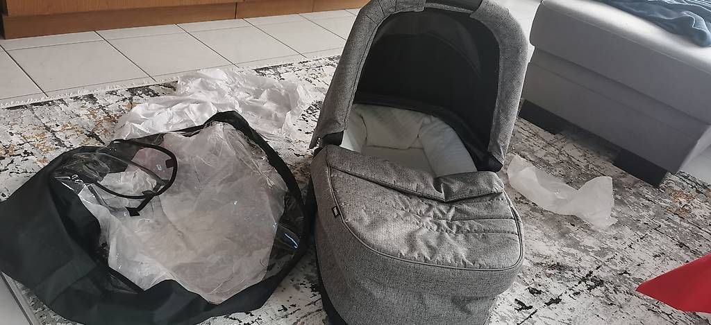 Kinderwagen: Thule Kinderwagen  – Gebraucht aus Amlikon- Bissegg von Simhunk 3