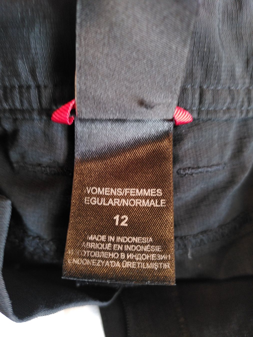 North Face Hosen: Kurze Wanderhosen von North Face – Gebraucht aus Zürich von van_5xbk 1