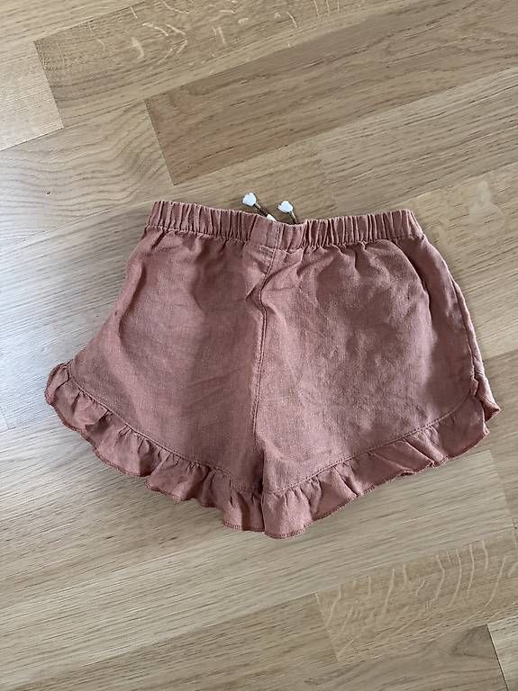 Hosen: Play up shorts aus Leinen – Gebraucht aus Zürich von LovieDovie 1
