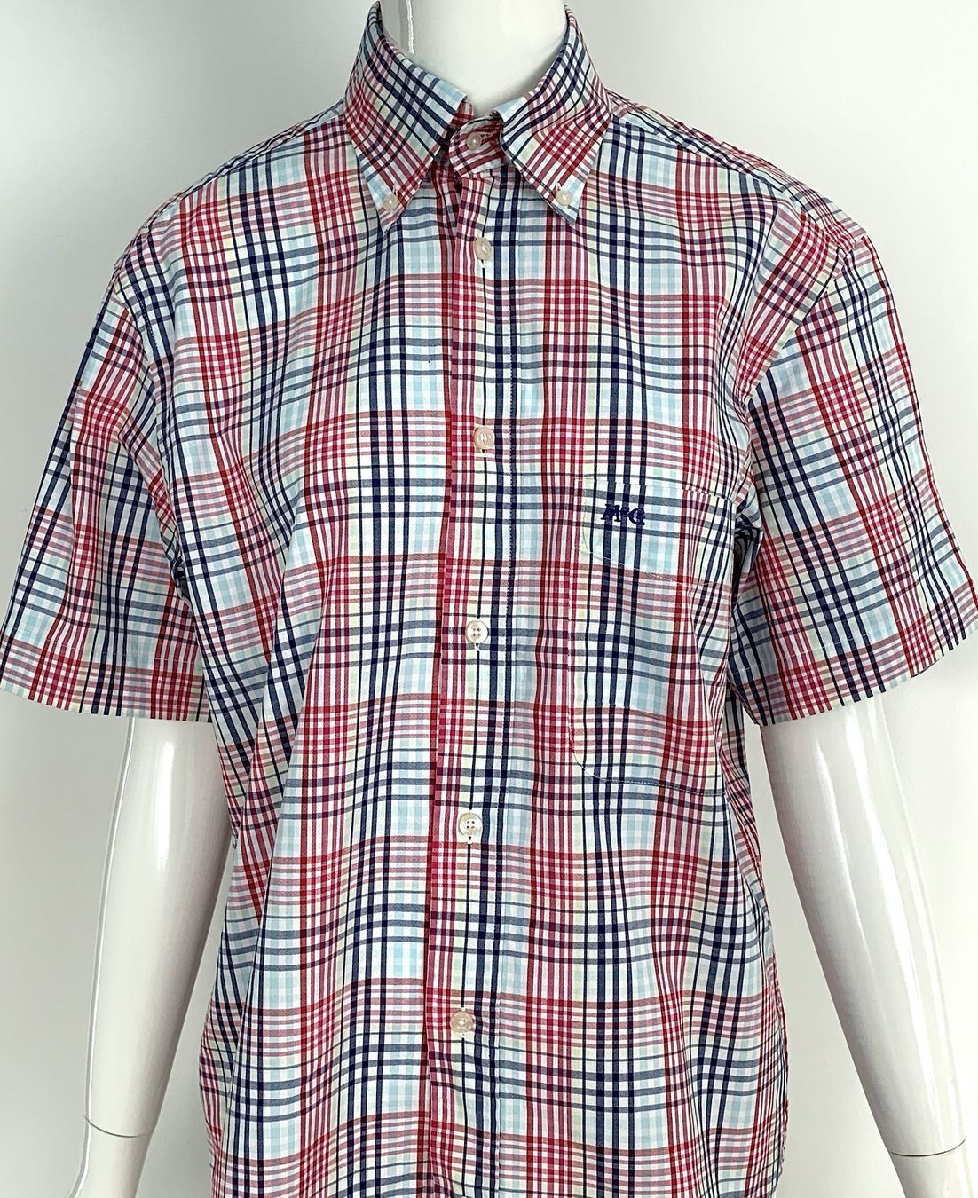 Chemises, T-shirts & Polos: McGREGOR Hemd Kurzarm kariert Baumwolle - EU 176 – D'occasion à Bottmingen par Merkur_Basel