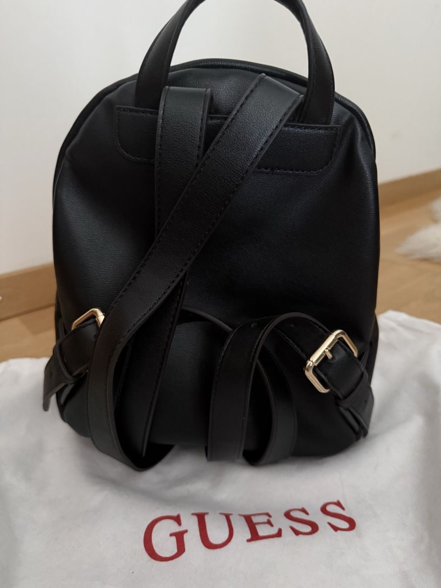 Guess Zaini: Guess Rucksack  – Nuovo (secondo la descrizione) da Rüti ZH venduto da des_6zbc 2