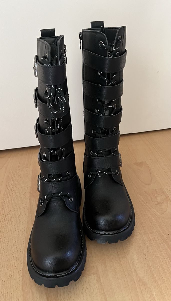 Scarpe da uomo: Herren Outdoor Stiefel neu – Nuovo e nell'imballaggio originale da Emmen venduto da codici 1