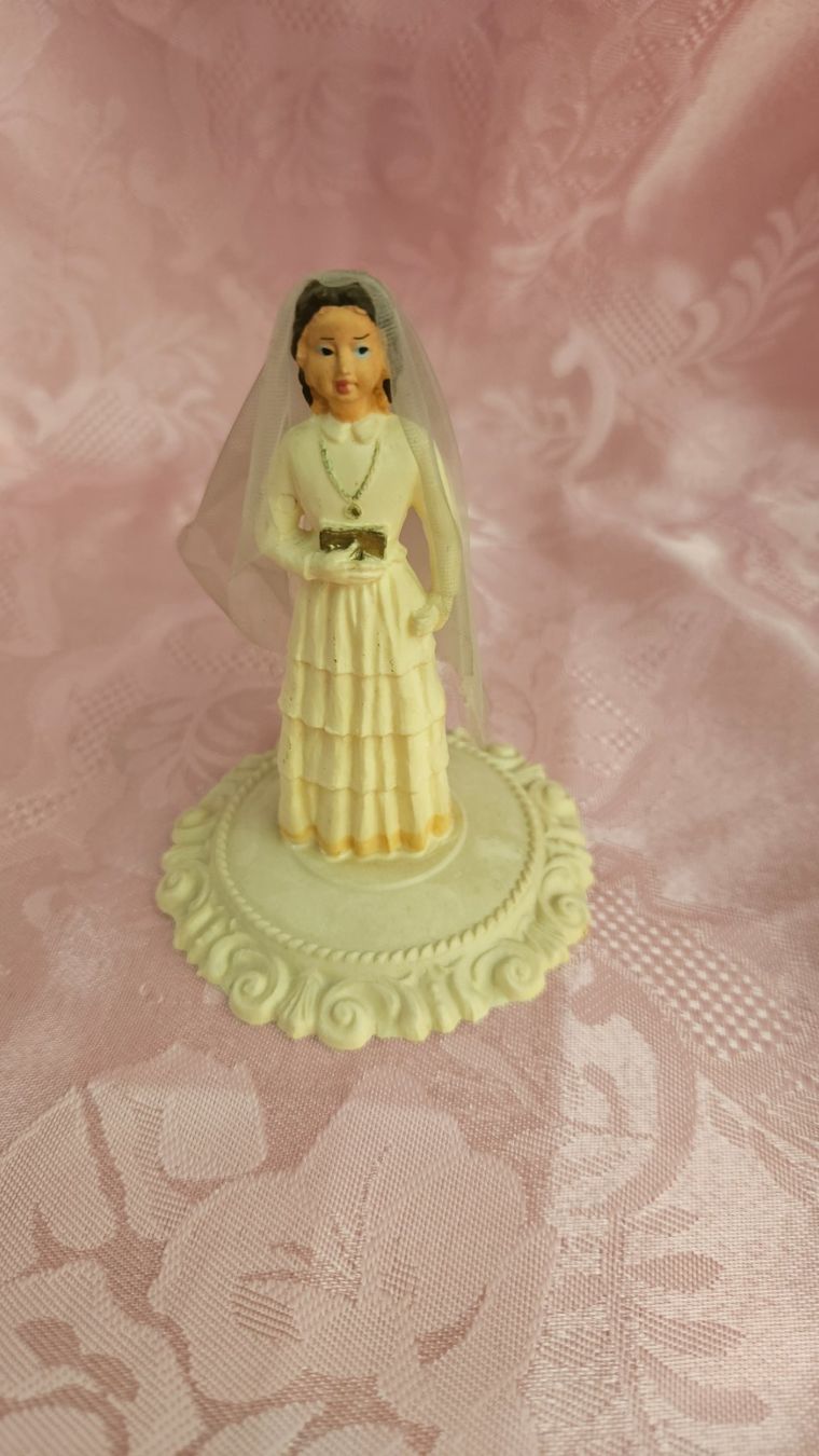 Statuette: Figurina in plastica "sposa" per torta nuziale – Usato da Melano venduto da H-Sara
