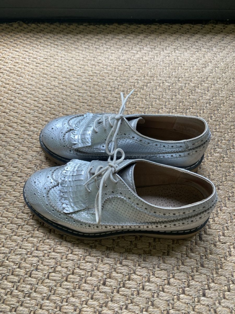 Scarpe da donna: Sneakers silver 38 – Usato da Davesco-Soragno venduto da Chichijango 1