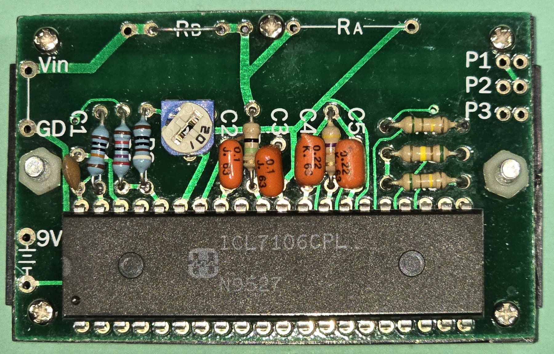 Componenti elettronici: LCD- Anzeige, 9V Versorgung, einstellbar, mit Batterie – Usato da Azmoos venduto da johanoes 3