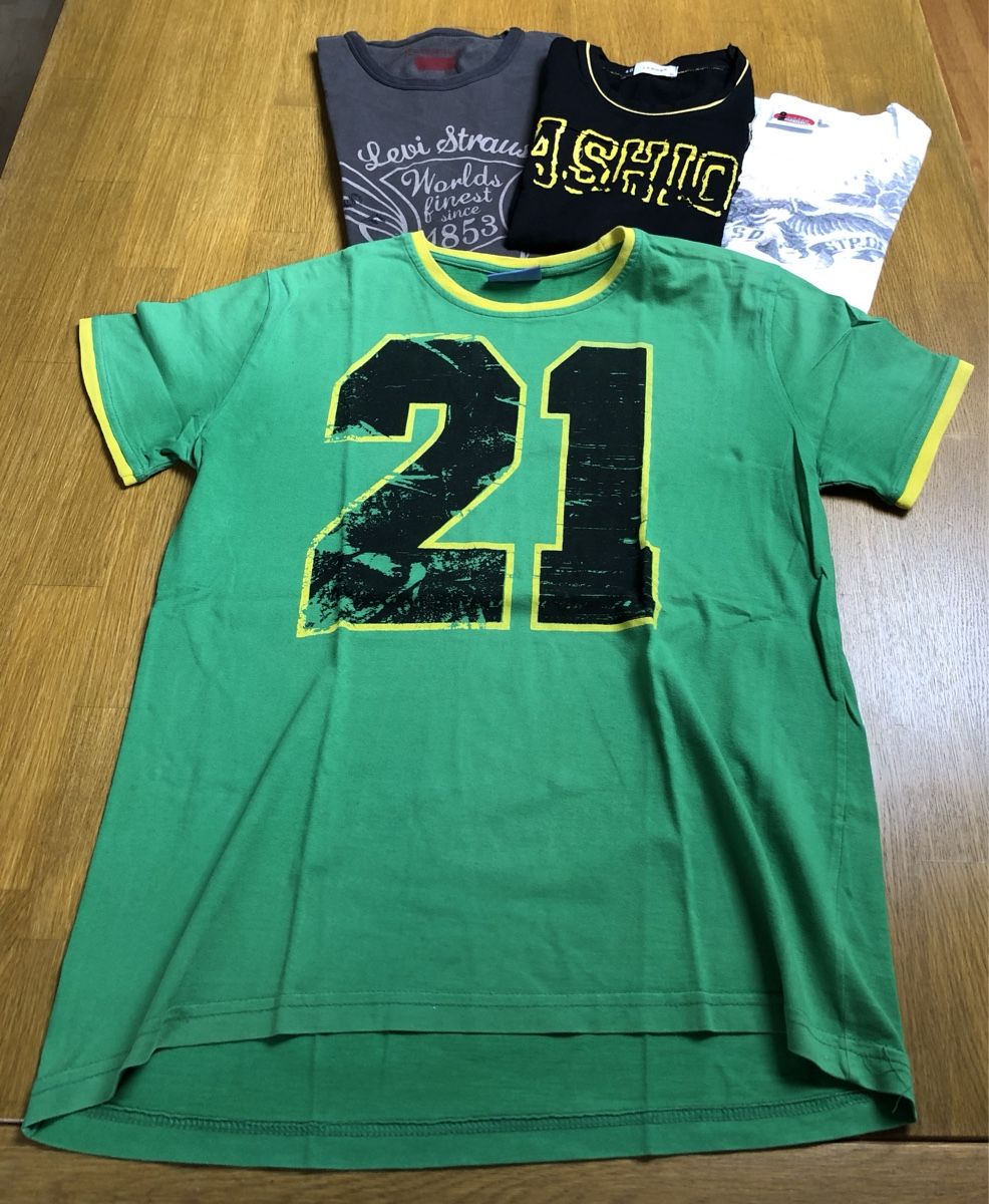 T-shirt: Vintagemode: 4 Shirts, Grösse S – Usato da Römerswil LU venduto da Icehead 4