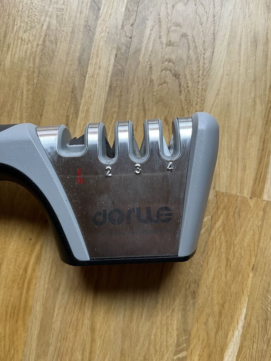 Tutti gli attrezzi: Messerschleifer Knife Sharpener – Nuovo (secondo la descrizione) da Zürich venduto da kat_2s7f 1