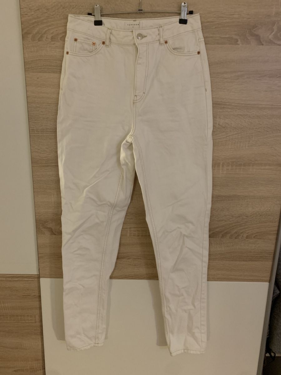 Topshop Jeans: High Rise Mom Jeans / High Waisted – Neu (gemäss Beschreibung) aus Aarau von est_x5vz