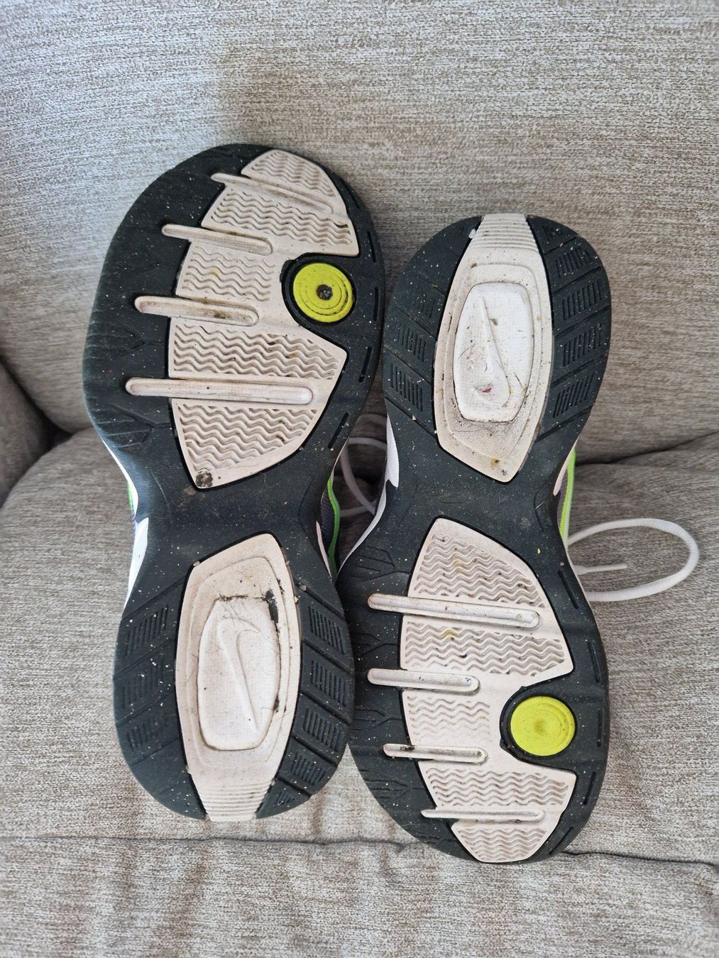 Nike Herrenschuhe: Nike Air Monarch – Gebraucht aus Aefligen von Akoni 2