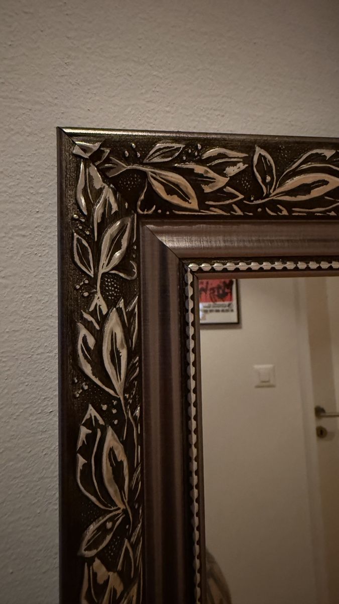 Specchi: Mirror with ornate frame – Usato da Dietikon venduto da clearxsight 1