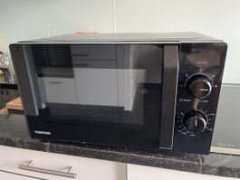 TOSHIBA Mikrowelle