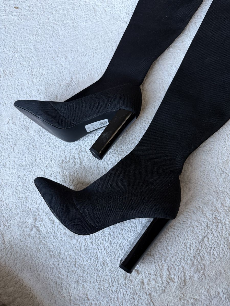 Scarpe da donna: Black Overknee Boots, Size 37 – Nuovo (secondo la descrizione) da Dübendorf venduto da ilianalou 1