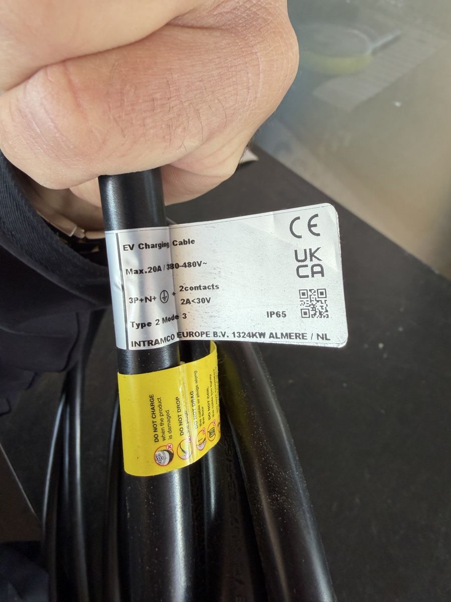Câbles: Ladekabel Typ 2 – D'occasion à Zürich par l.spalletta 1