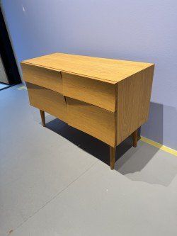 Muuto Cassettiere: Muuto Reflect Sideboard, small – Usato da Zürich venduto da NordicSale 2