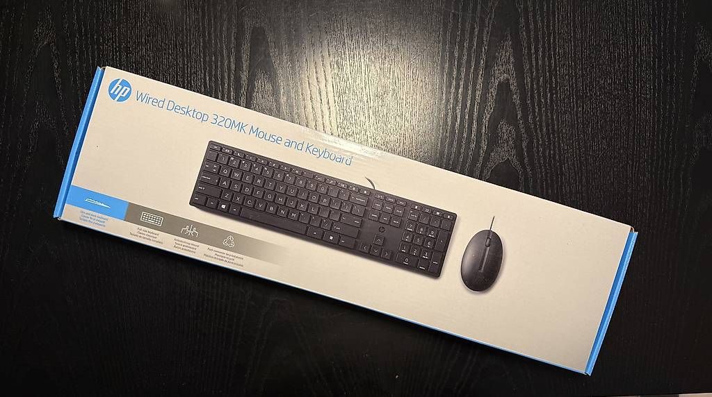 Hewlett Packard Tastiere: HP 320MK Mouse and Keyboard – Usato da Basel venduto da -Soulfood-