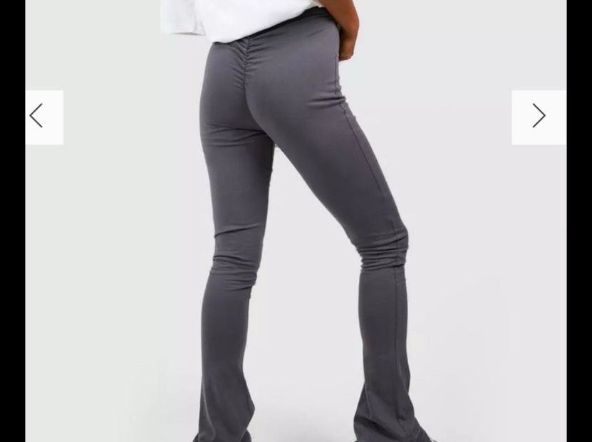 Leggings: ausgestellte Leggins – Usato da Jegenstorf venduto da vanisaem 1