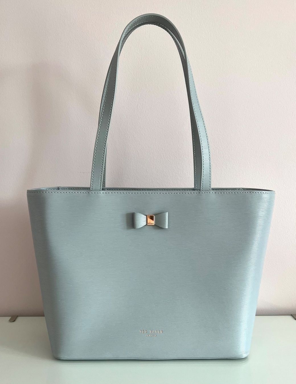 Ted Baker Borse da donna: Ted Baker Handtasche (grau) – Nuovo (secondo la descrizione) da Eichberg venduto da Lolapop18