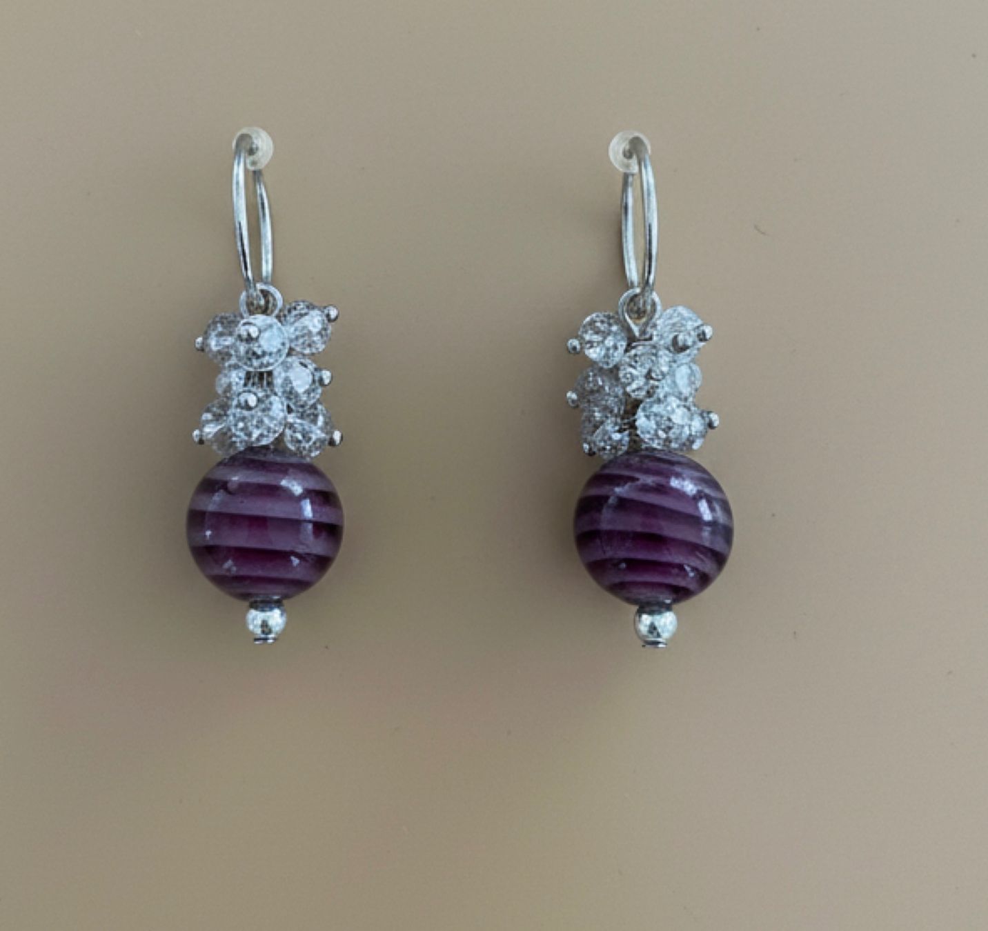 Orecchini pendenti & Orecchini a lobo: Charming Purple Striped Beaded & Rhinestone Drop Earrings – Nuovo (secondo la descrizione) da Saland venduto da ele_vc96