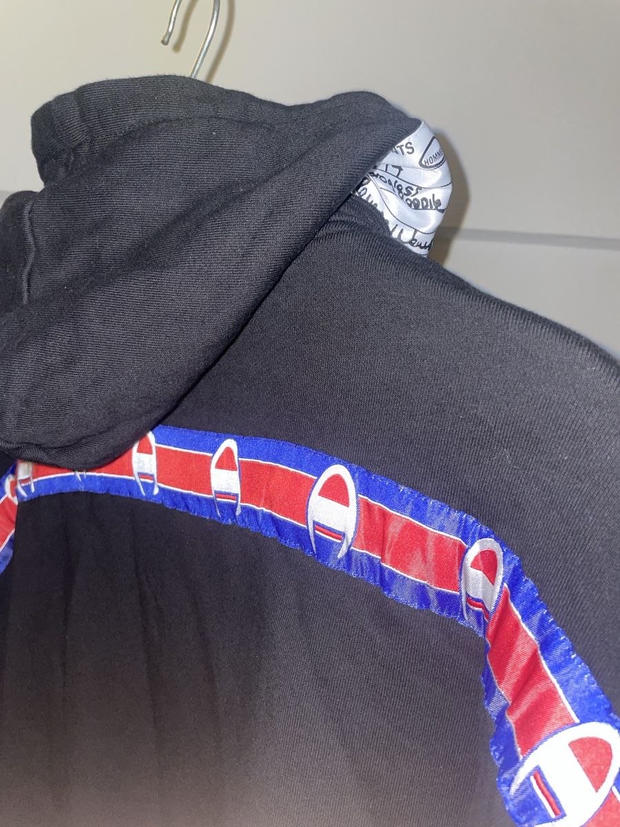Giacche: VETEMENTS x Champion – Usato da Zürich venduto da Turicum_8001 3