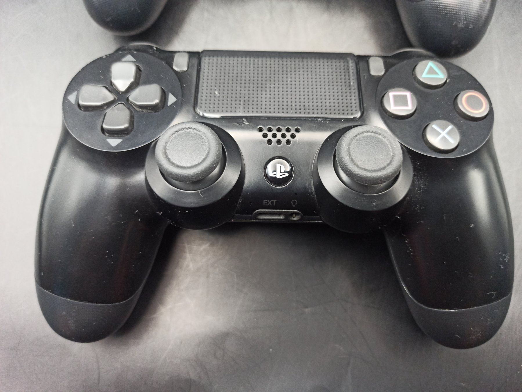 Controller: 2 x Original Controller Sony PS4 Wireless DualShock 4 V2 – Gebraucht aus Oberweningen von mar_87mx 2