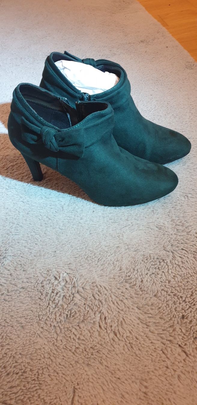 Anna Field Scarpe da donna: Neu bottine en daim – Nuovo (secondo la descrizione) da Fribourg venduto da mal_8zjh