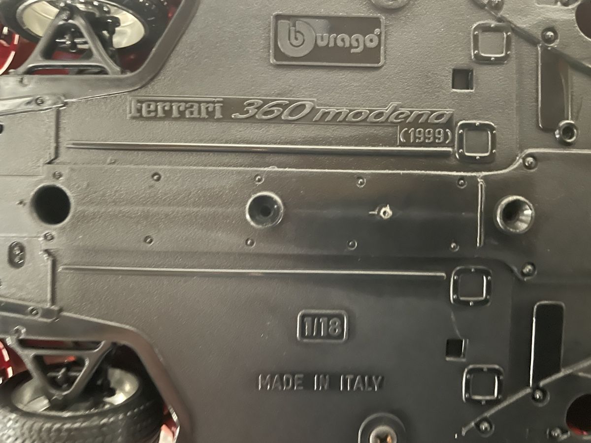 Bburago Modellautos: Ferrari 360 Modena von 1999 – Gebraucht aus Zuerich von HaYvFoRu 4