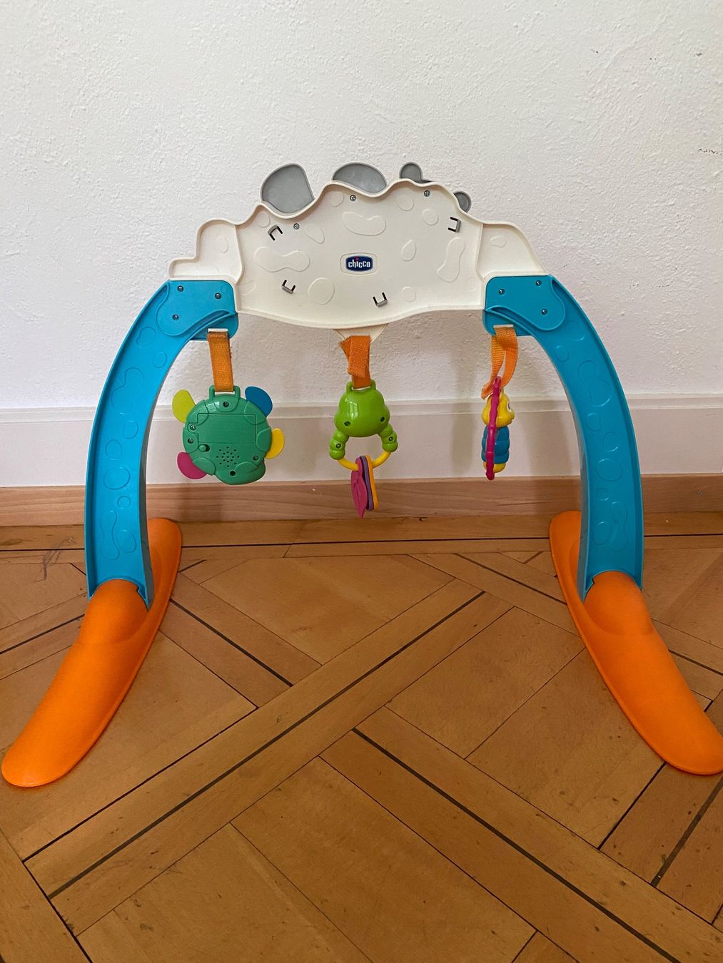 Spielzeuge: Spielbogen Chicco – Gebraucht aus St.Gallen von vio_ctz6 1