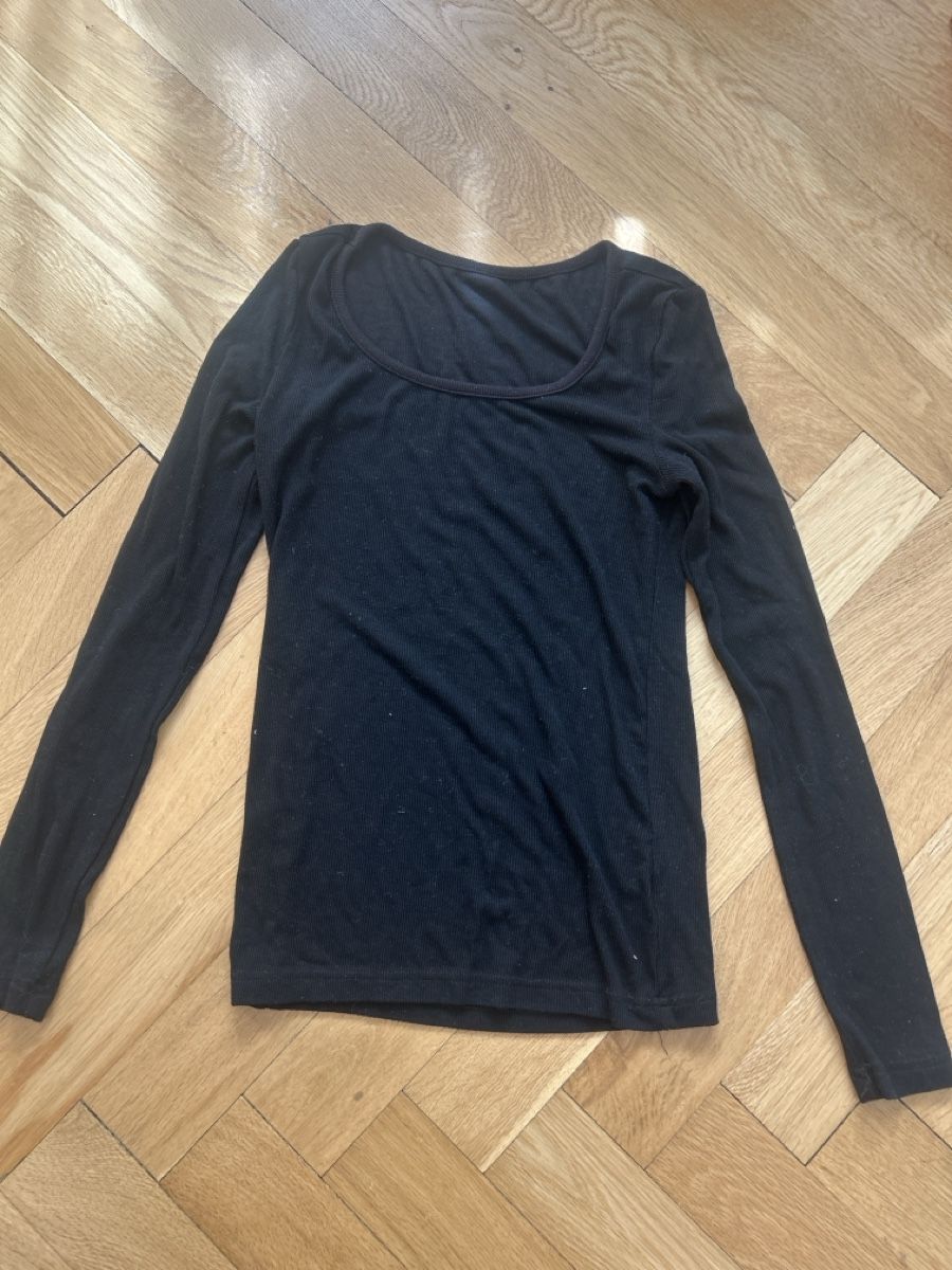 Maglioni & Felpe: schwarzes long sleeve top – Usato da Bern venduto da ann_v2kg