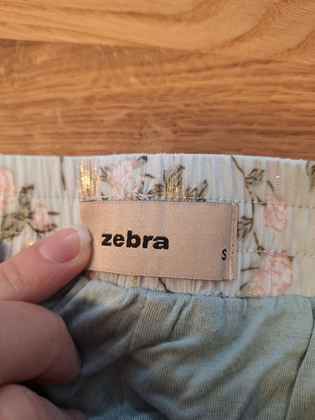 Zebra Vestiti & Gonne: Zebra Sommerrock Gr. S, Blumenmuster, blau – Usato da Basel venduto da pamsi357 1
