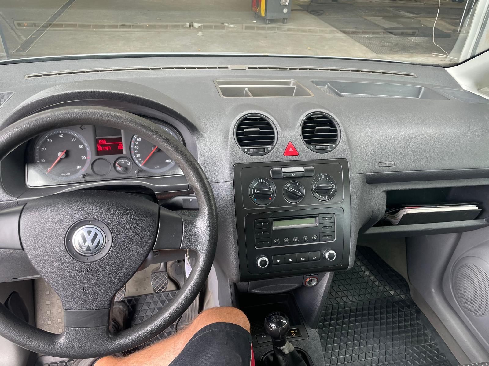 VW Automobili: VW Caddy 1.4 Benzin – Usato da Aesch BL venduto da Refurber 7