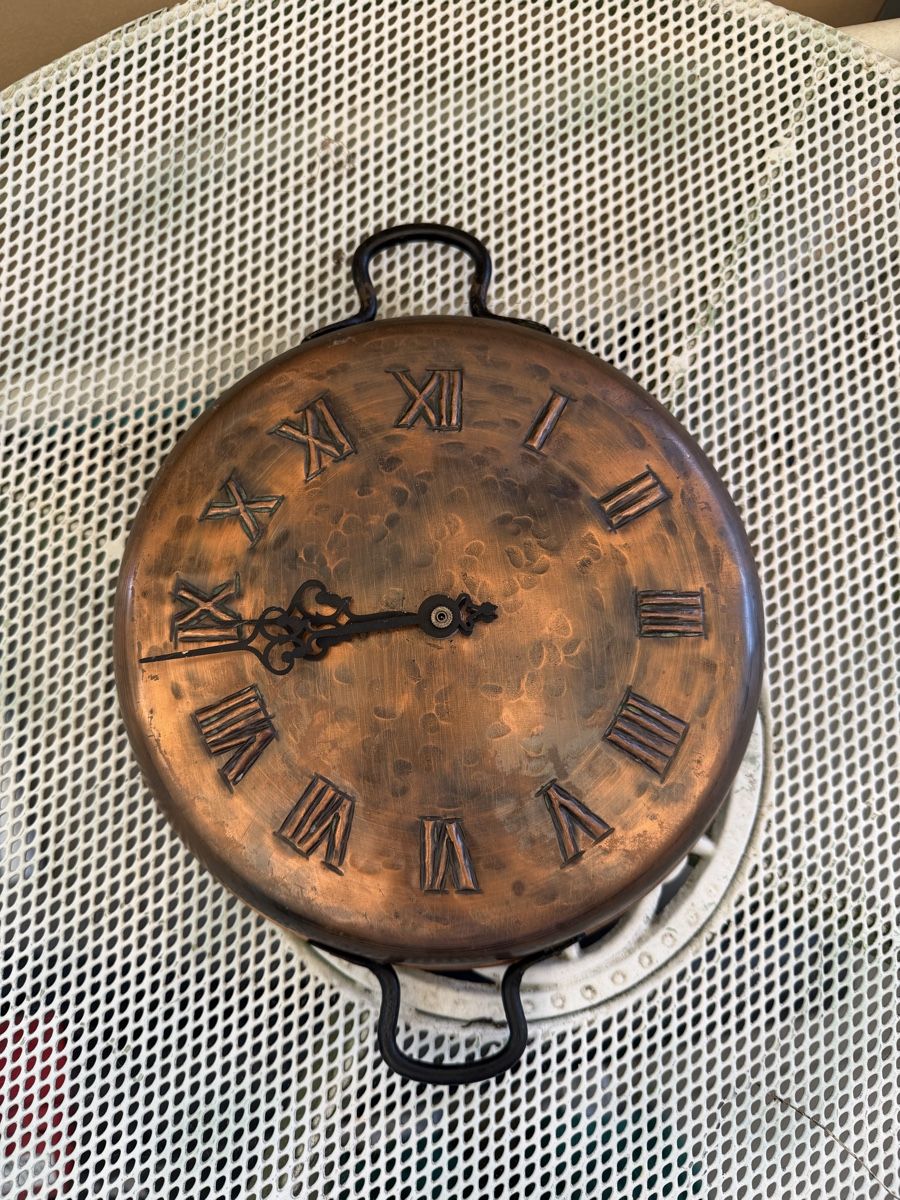 Orologi da terra & Orologi da parete: Wanduhr aus Kupfer Uhr – Usato da Itingen venduto da Granini_93