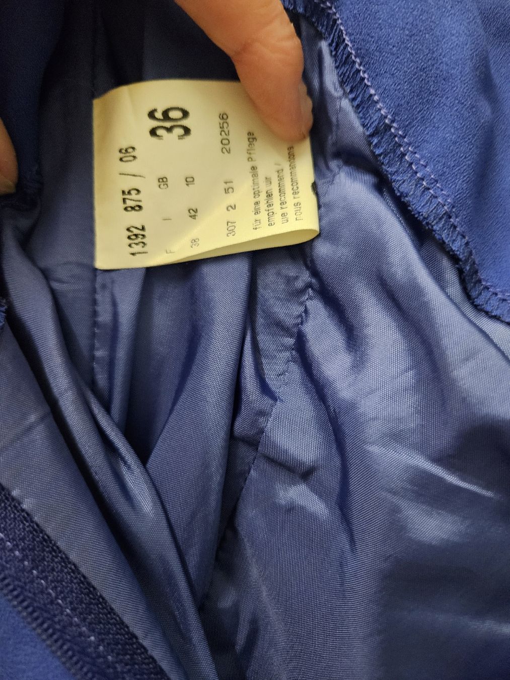 Kleider: Coral Kleid blau Grösse 36 elegant – Gebraucht aus Widen von Calgary 4