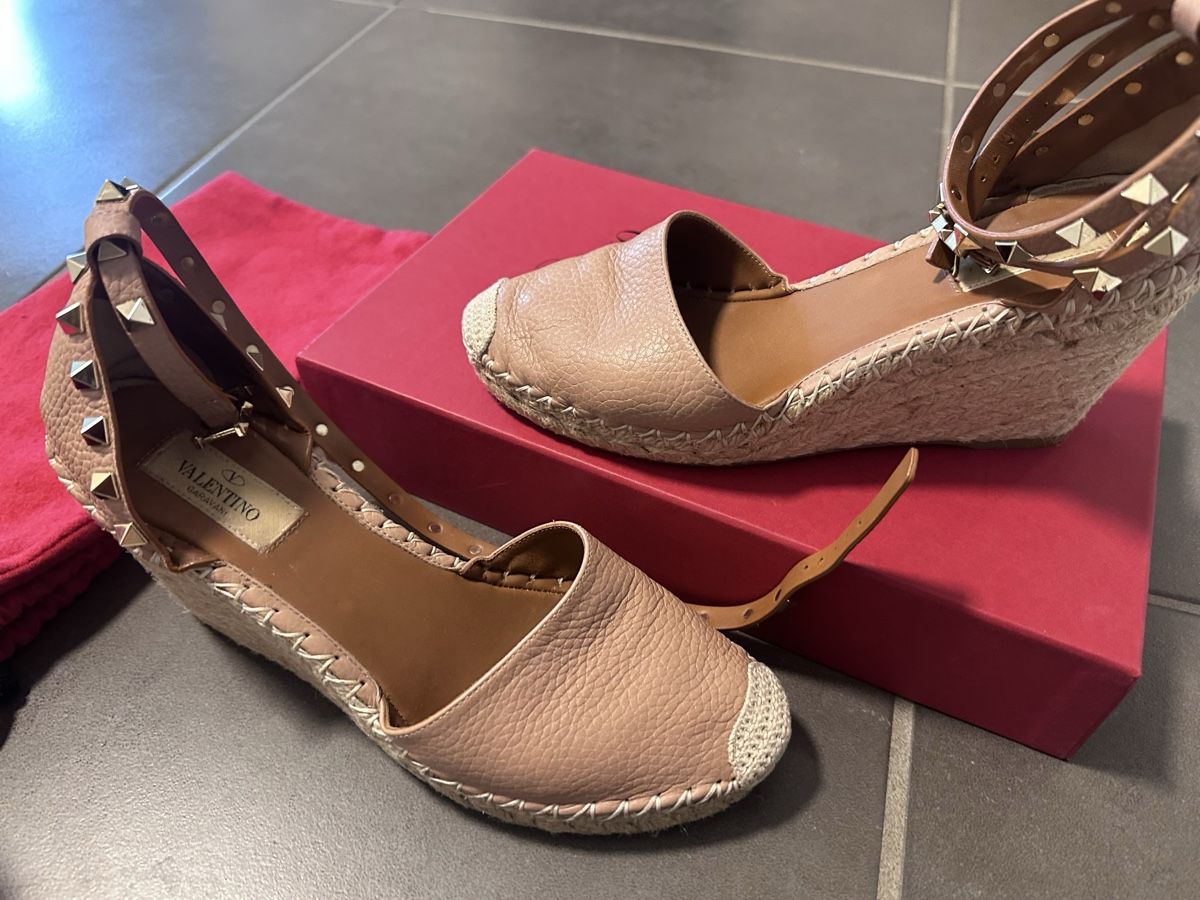 Valentino Scarpe da donna: Valentino Garavani Wedges 37 – Usato da Laupen BE venduto da Smythe 2